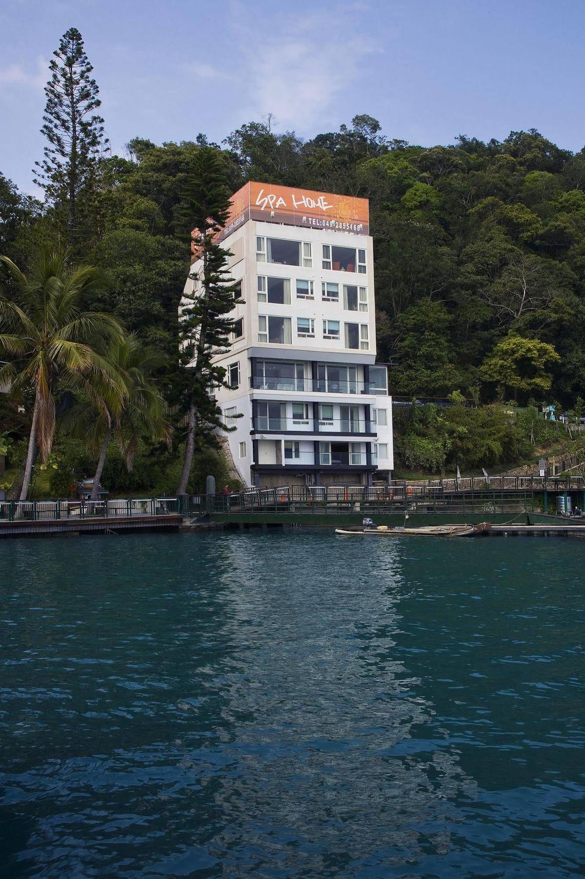 יוצ'י Spa Home Sun Moon Lake Luxury Lakeside Hotel מראה חיצוני תמונה