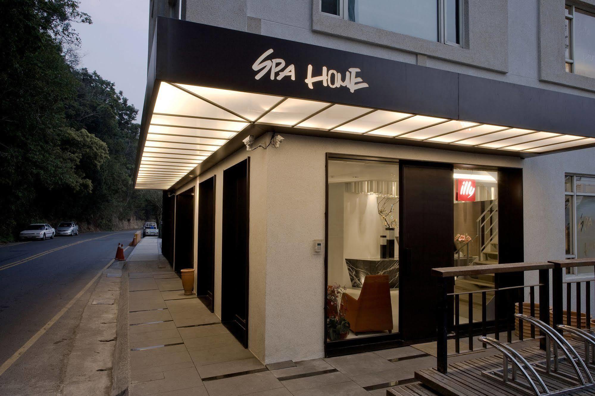 יוצ'י Spa Home Sun Moon Lake Luxury Lakeside Hotel מראה חיצוני תמונה
