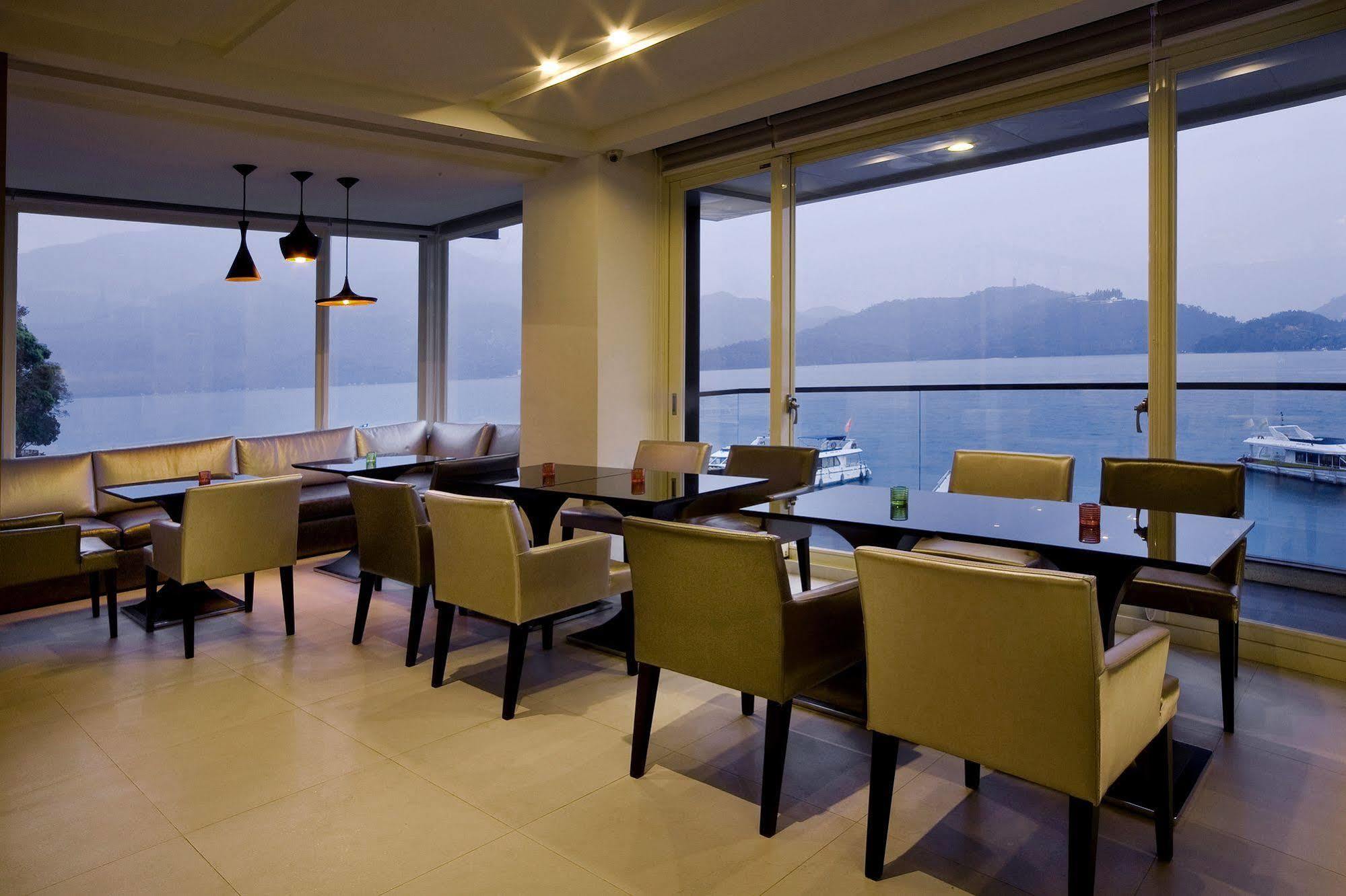 יוצ'י Spa Home Sun Moon Lake Luxury Lakeside Hotel מראה חיצוני תמונה