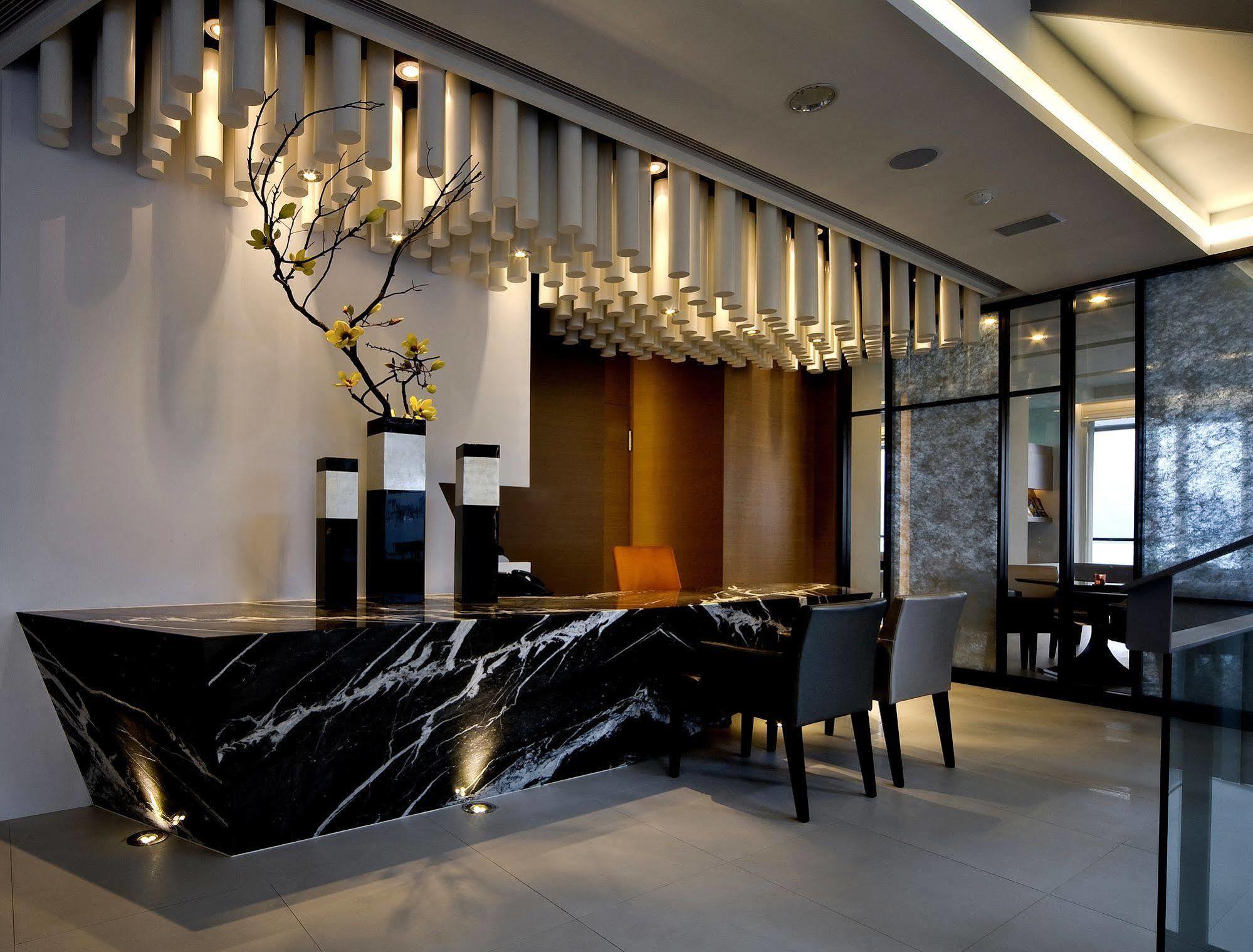 יוצ'י Spa Home Sun Moon Lake Luxury Lakeside Hotel מראה חיצוני תמונה