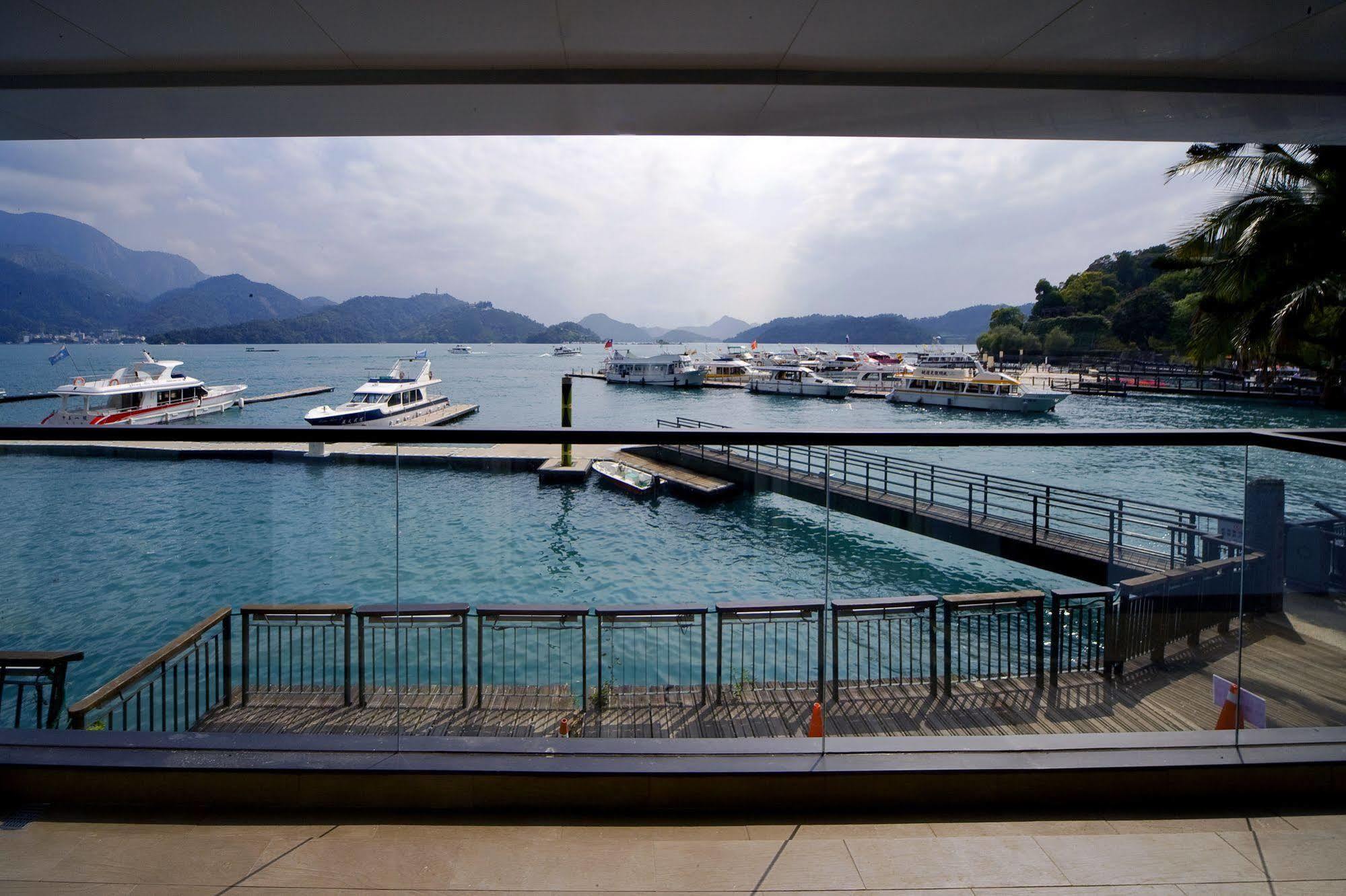 יוצ'י Spa Home Sun Moon Lake Luxury Lakeside Hotel מראה חיצוני תמונה